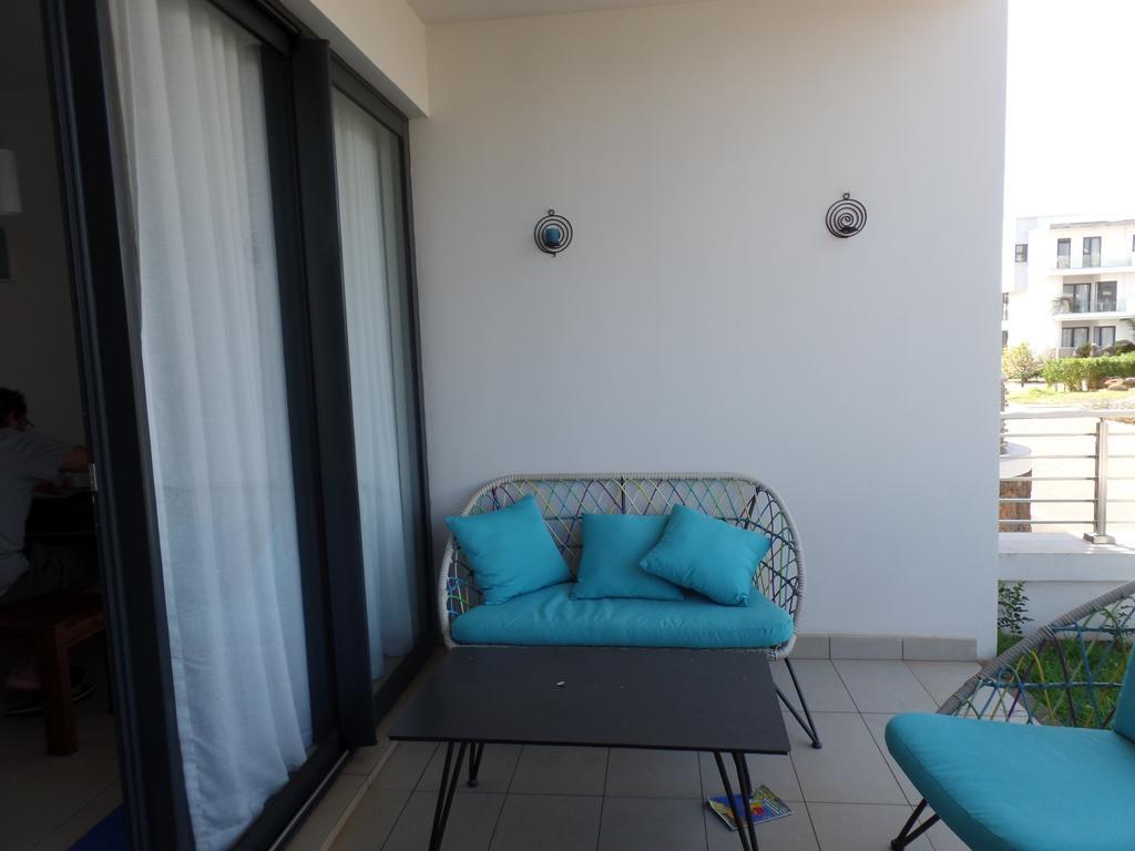 Swiss Nest Travel Appartement Roches Noires Buitenkant foto